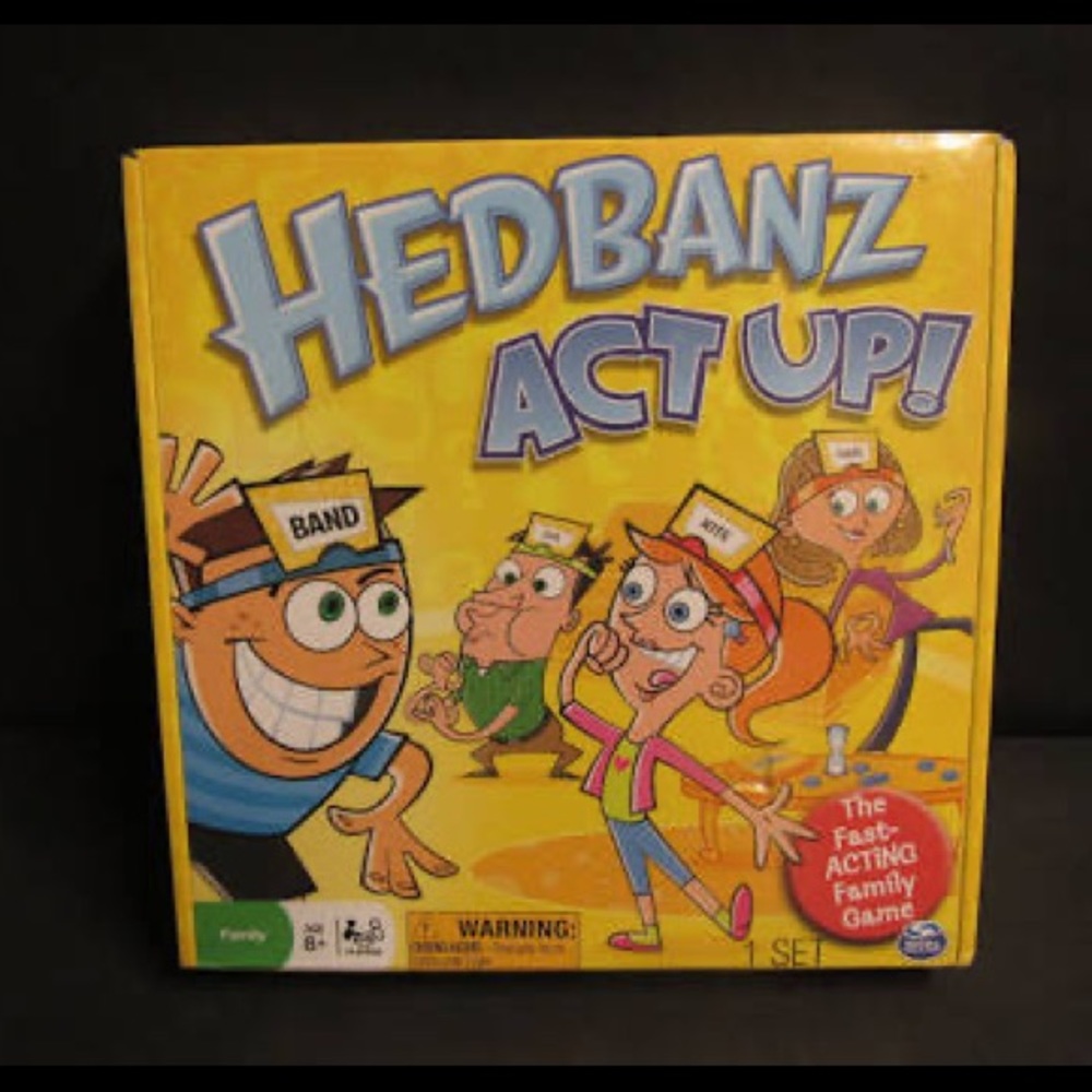 Hedbanz Act Up The Fast Acting Family Board Game
